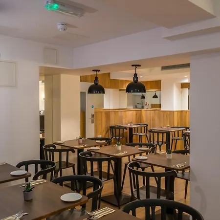 鹈鹕伦敦公寓酒店 酒店 3*
