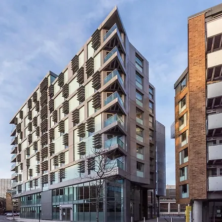 Ensuite Rooms, Southwark - Sk * London