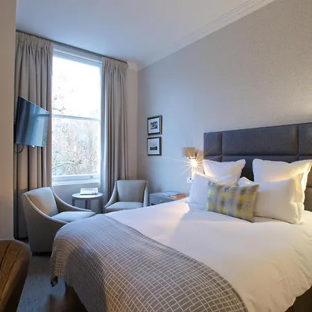 Hotel 54 Queen's Gate Londýn