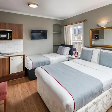 Belgravia Hotel 3*