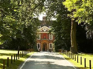 Hunton Park Hotel 4*