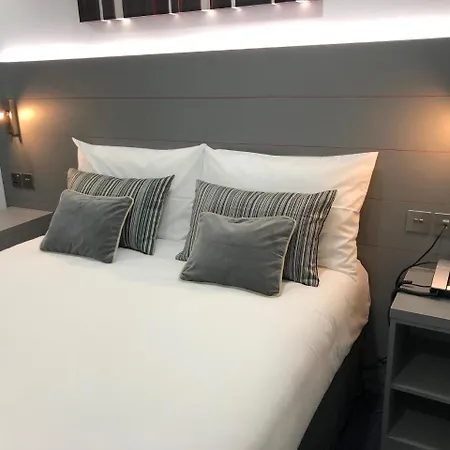 Hotel Goodmayes 3*