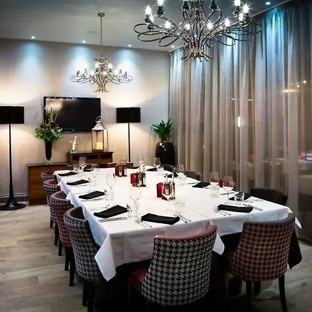 Mercure Bloomsbury Hotel 4*
