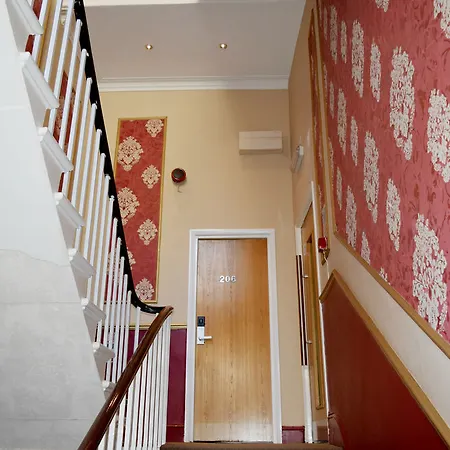 Somerset Baker Street Hotel 2*