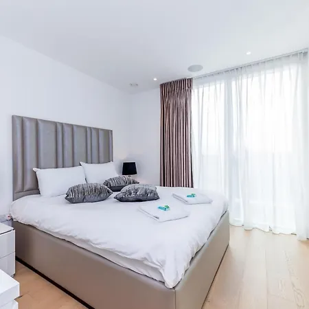 Stylish Near Central Free Wifi Apartment