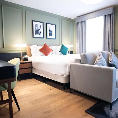 Counting House 4*