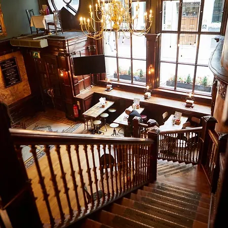 Counting House