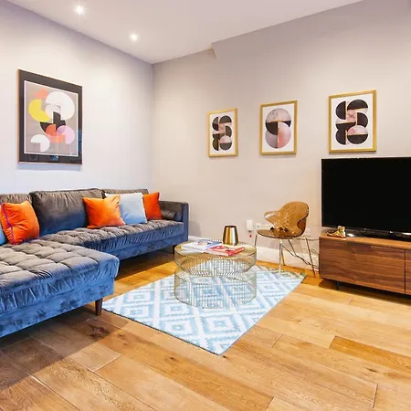 The Authentic Flats In The Heart Of Fitzrovia Apartment London
