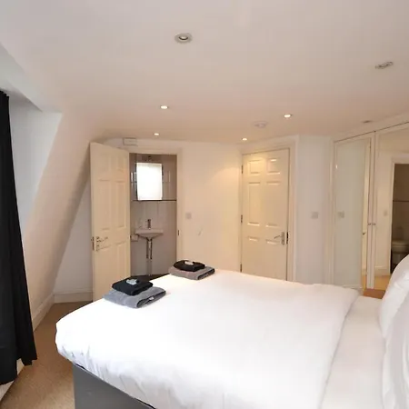 Paddington House Apartment *