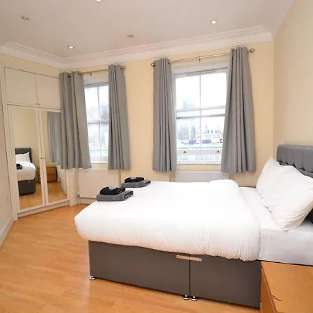 Paddington House * London