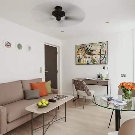The Chronicle By Supercity 4* Londres