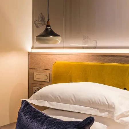 Hotel Sloane Place 4*