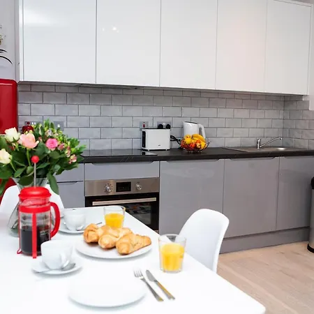 Soho By Indigo Flats * London