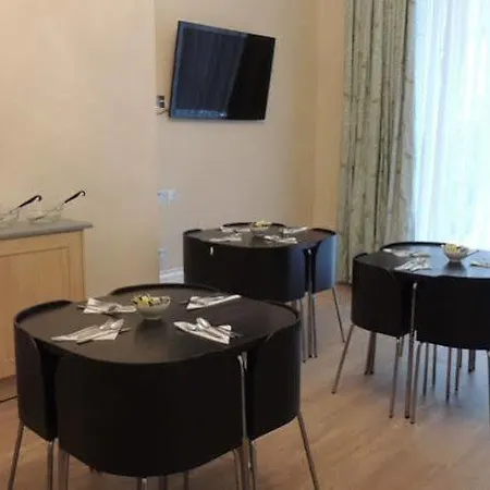Hyde Park Boutique 3* London