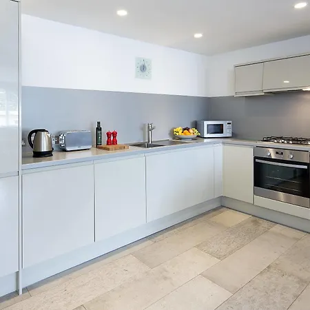 Shoreditch One Apartment