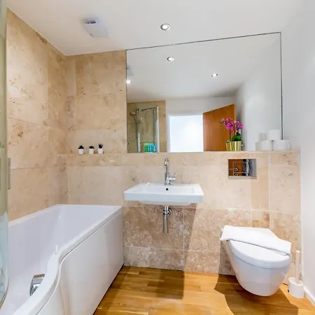 2 Bed Cozy Apartment In Euston Station Free Wifi Apartment