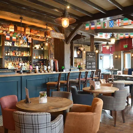 The Royal Oak Woodford