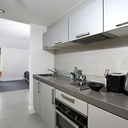 Templeton Place By Supercity 4* Londra