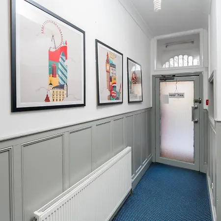 Oyo Kings Hotel Londen