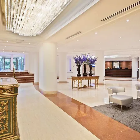 Aparthotel Melia White House