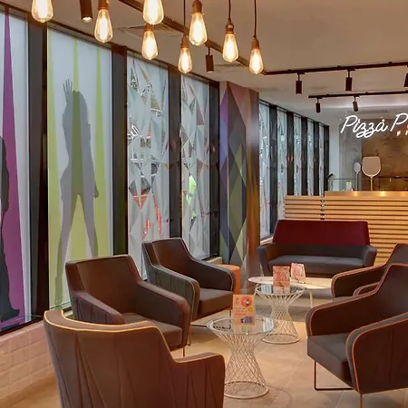Hotel Western Wembley 4*