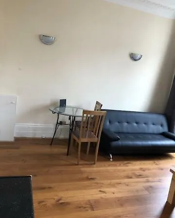 Paddington Hyde Park Apartment London