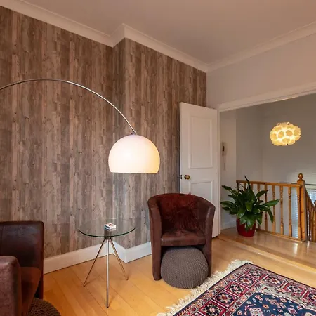 Tutti Frutti & Funky - Covent Garden Apartment *