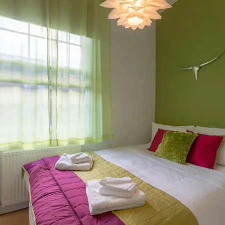 Tutti Frutti & Funky - Covent Garden Apartment *