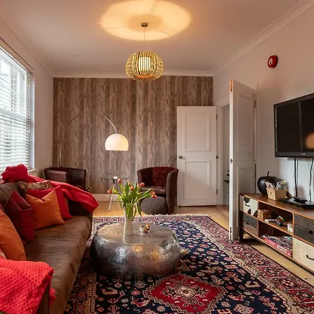 Tutti Frutti & Funky - Covent Garden Apartment *