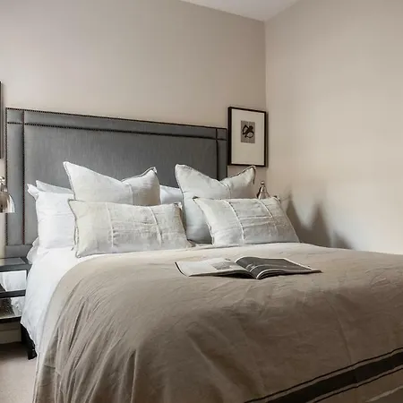 The Luxe Mayfair House By H House Apartment *