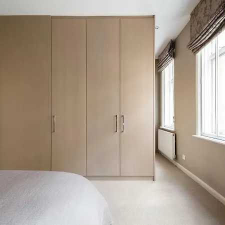 The Luxe Mayfair House By H House Apartment