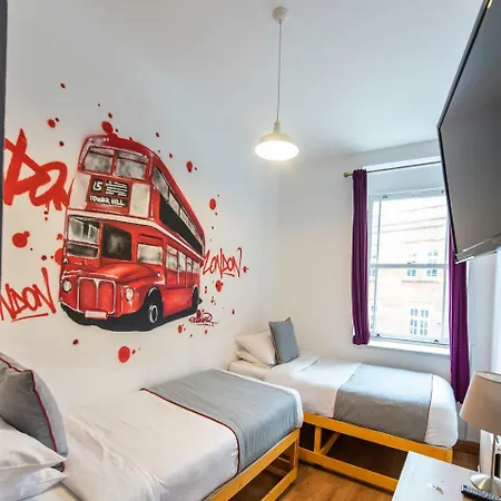 Camden Bnb Hotel 3*