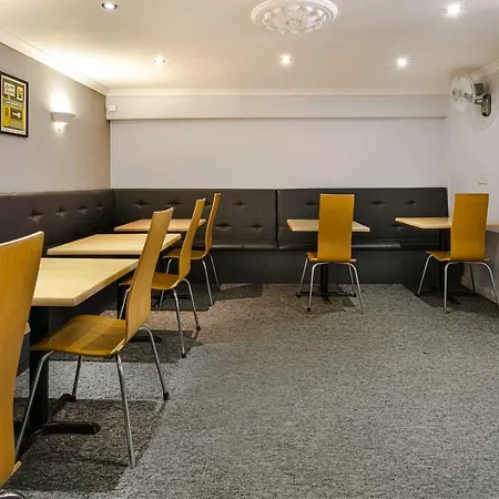 Otel Victoria Station