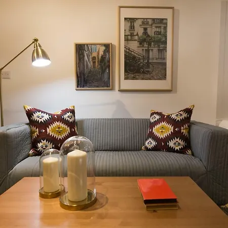 Shoreditch By Allo Housing Apartment