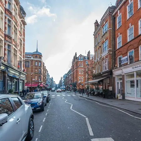 Luxurious Mayfair By Hyde Park Apartment London
