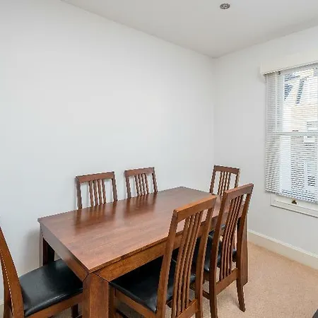 Oyo 127 Lower Marsh 3* London