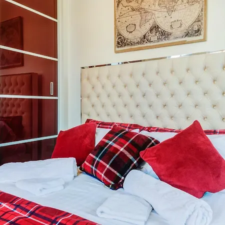 Bed & Breakfast The Bower's House Kew London Brentford