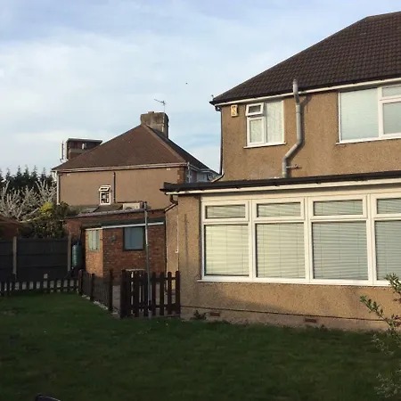 Σπίτι διακοπών Town Centre Four Bedrooms, Five Beds House Bexleyheath