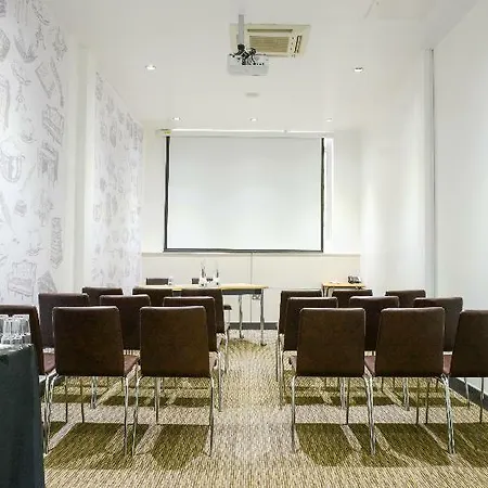Hotel The Wesley Euston Londres