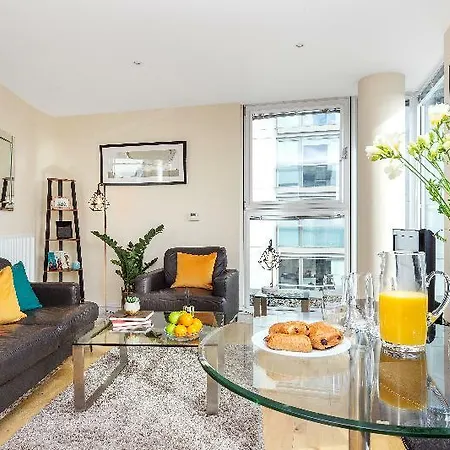 Lanterns Court By Bridgestreet *