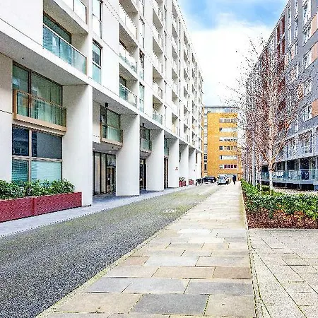 Appartamento Lanterns Court By Bridgestreet