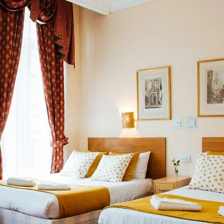 Lord Kensington Hotel