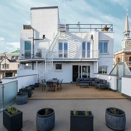 Astonishing Flats Near Mayfair & Piccadilly Circus London