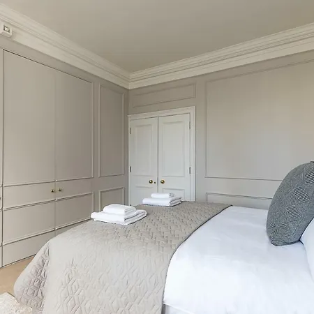 Apartment Astonishing Flats Near Mayfair & Piccadilly Circus *