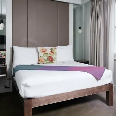 Hotel Signature Townhouse Hyde Park 4*