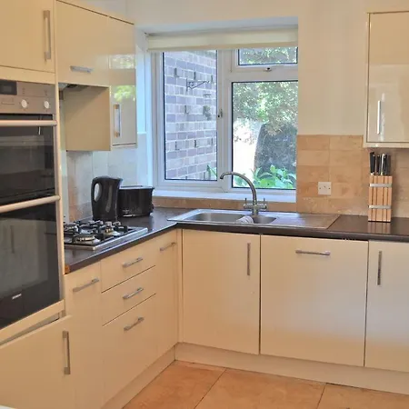 Apartment St Margarets Twickenham