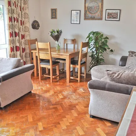 St Margarets Apartment