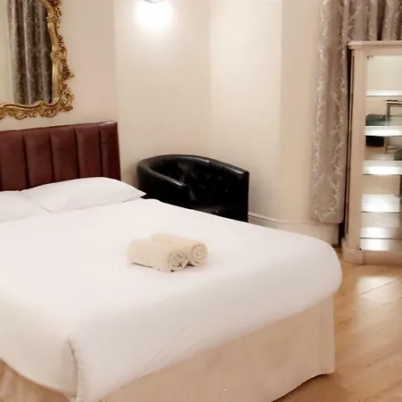 Apartamento Hyde Park Residences
