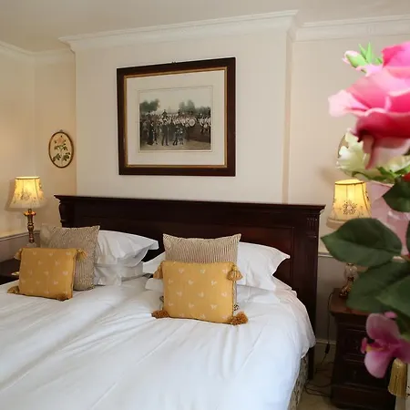Lord Milner 5* London