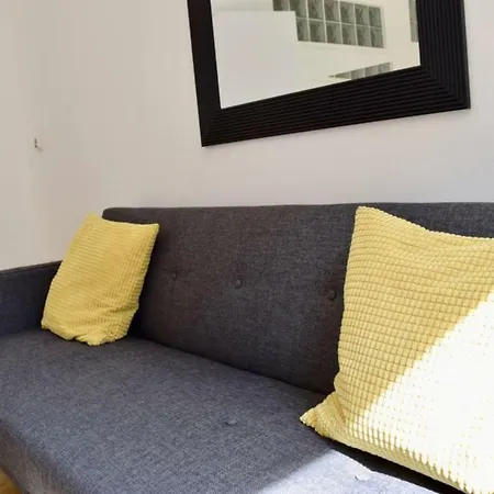 Modern 1 Bedroom Flat In Canary Wharf * London